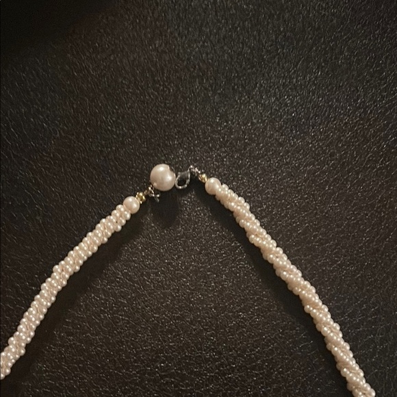 White Rope Chain Necklace with Twisted Pattern - Picture 2 of 4